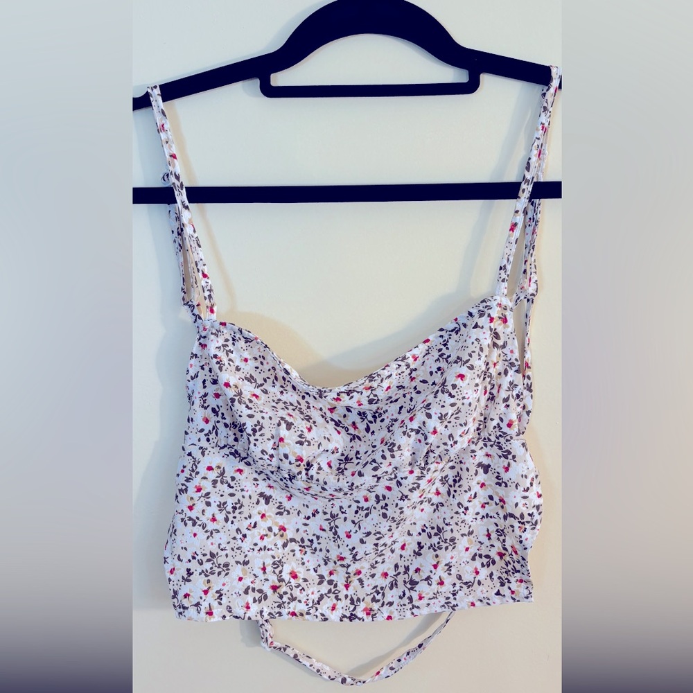 🍒FREE!!!🍒 with any Purchase :) Message me & I’ll add it to your package!